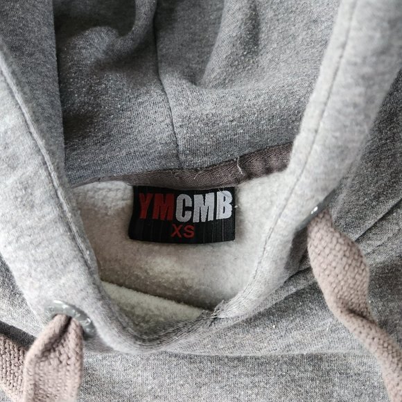 Sweat à capuche - Picture 3 of 3